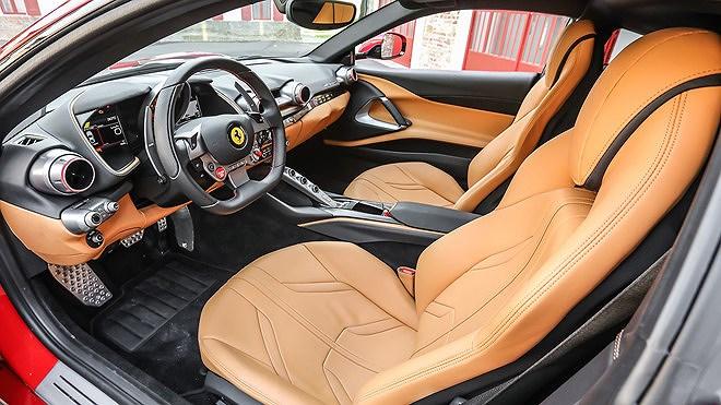 Chủ xe Ferrari 458 đòi bồi thường gần 20.000USD vì bị làm xây xước nghiêm trọng