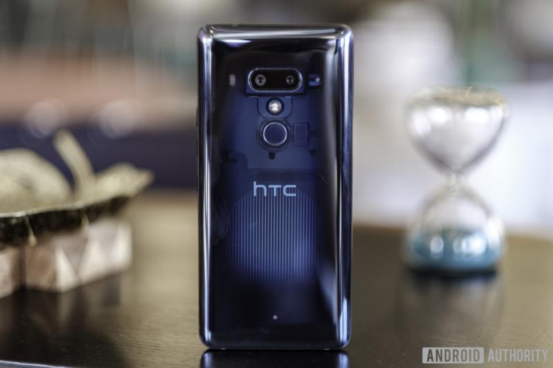 Smartphone với nhiều ống kính có thực sự cần thiết?