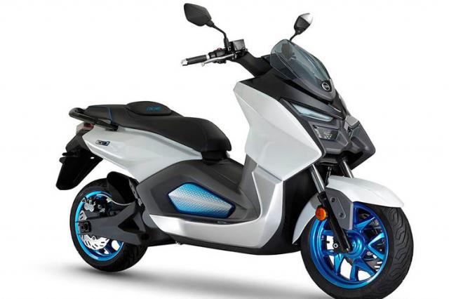 [EICMA 2018]: Xe tay ga điện SYM EE1 cực mạnh có thể đạt vận tốc 130km/h