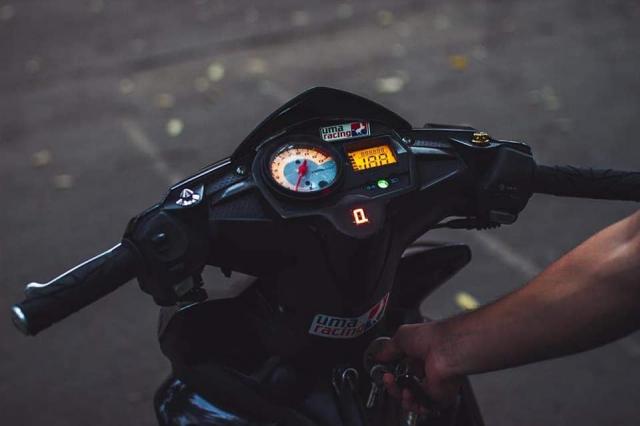 Exciter 135 bản độ tinh tế với tông màu xanh đen đẹp tuyệt vời