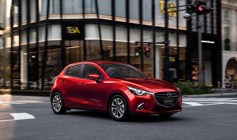 Mazda 2 hàng nhập khẩu chưa về đã hút khách