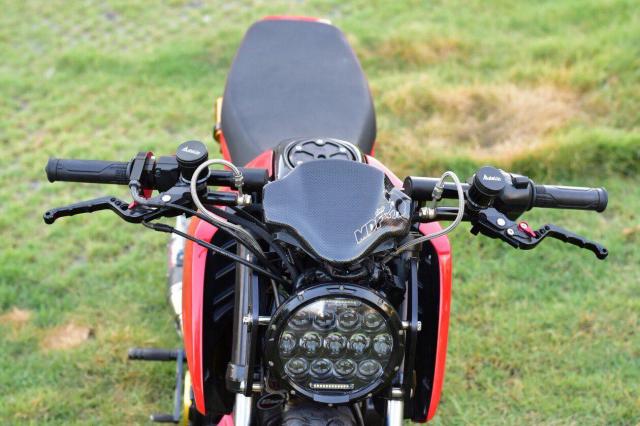 MSX 125: quái vật lùn mang đôi chân kinh dị trên đất Thái