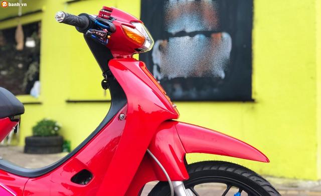 Wave 110 độ dàn chân tuyệt đỉnh gây tê người xem trong mọi góc nhìn