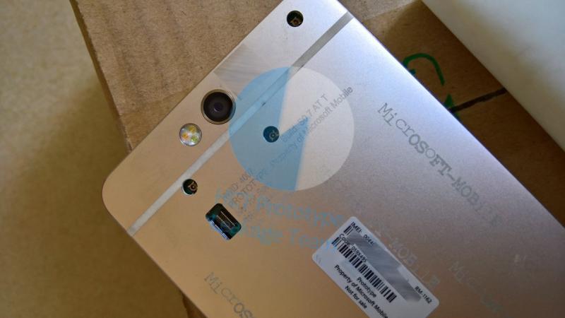 Lộ diện những hình ảnh chi tiết về chiếc Lumia 960