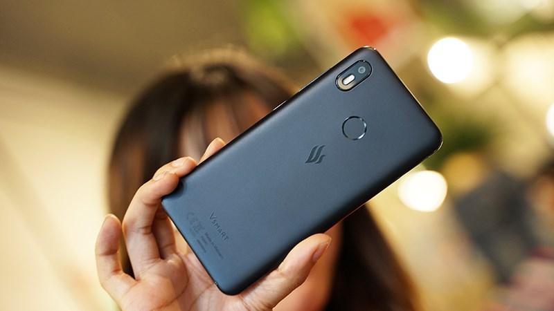 Vsmart Joy 1 & Joy 1 Plus: Trên tay, đánh giá nhanh smartphone Việt mới