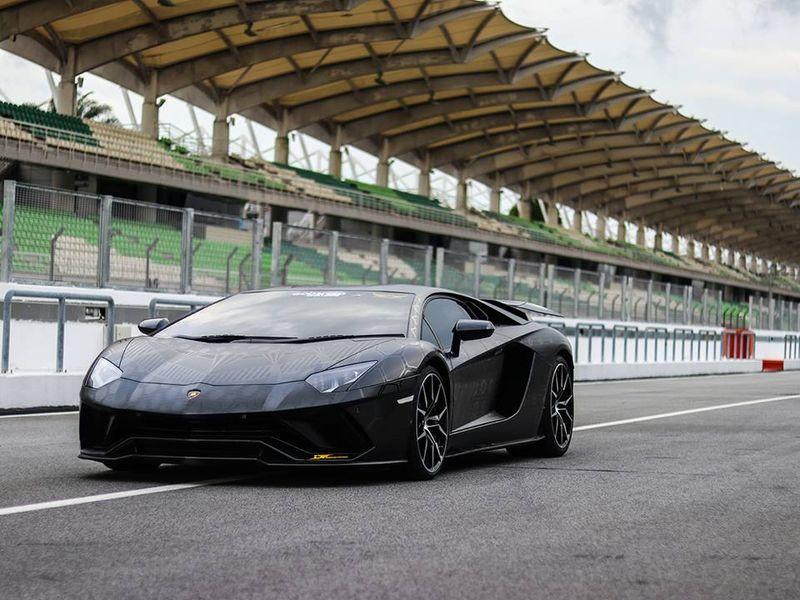 Lamborghini Aventador SVJ chính thức ra mắt tại thị trường Malaysia