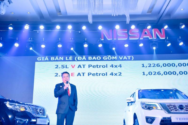 Xe gầm cao 7 chỗ Nissan Terra 2018 "không ngán" bất cứ đối thủ nào