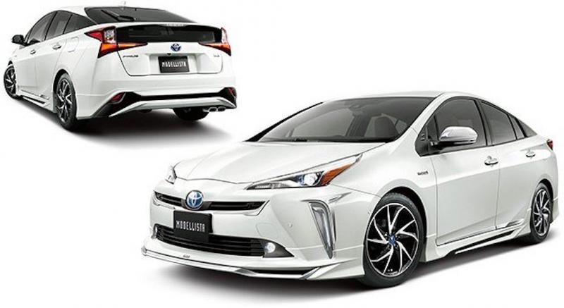 Vừa ra mắt, xe xanh Toyota Prius 2019 đã có loạt phụ kiện độ chính hãng