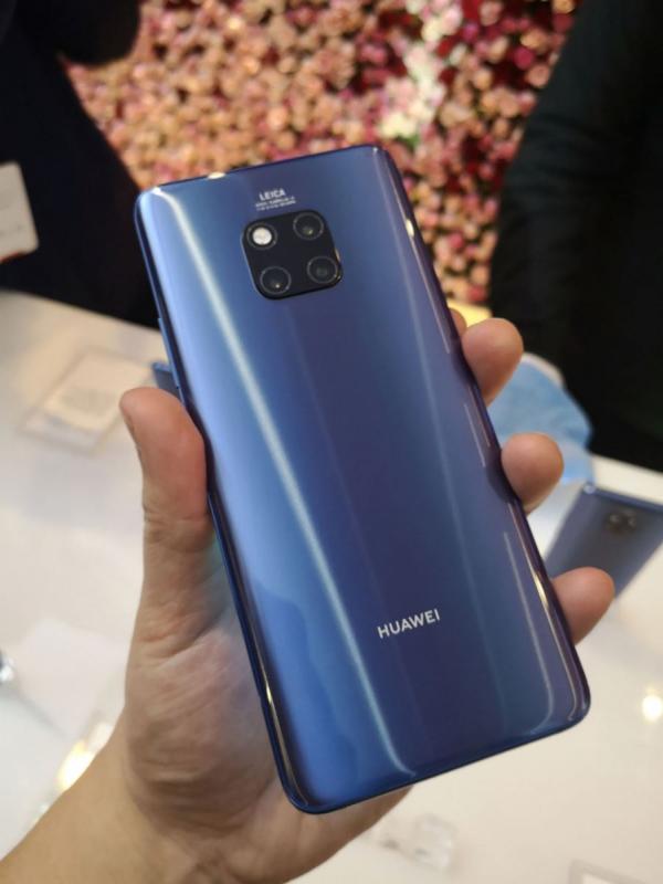 Huawei Mate 20 Pro mới chính thức có thêm màu Fragrant Red và Comet Blue