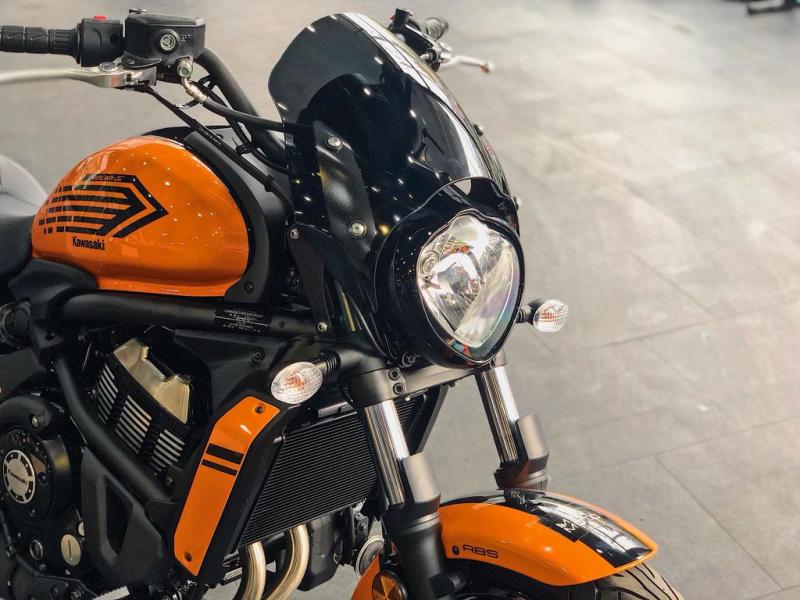 Kawasaki Vulcan S Cafe nhập khẩu chính hãng về Việt Nam với giá 259 triệu đồng
