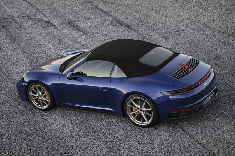 Porsche công bố 911 Cabriolet hoàn toàn mới với khả năng tăng tốc tối đa lên tới 306 km/h