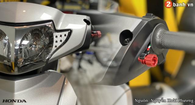 Future độ hết bài sau lớp 'ngụy trang' Wave 125