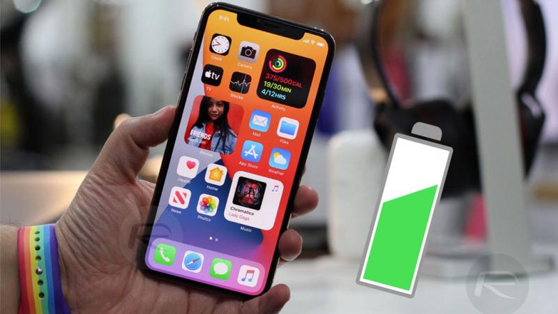 Video so sánh thời lượng pin của iOS 14.3 với iOS 14.2 trên các mẫu iPhone cũ [BATTERY TEST]