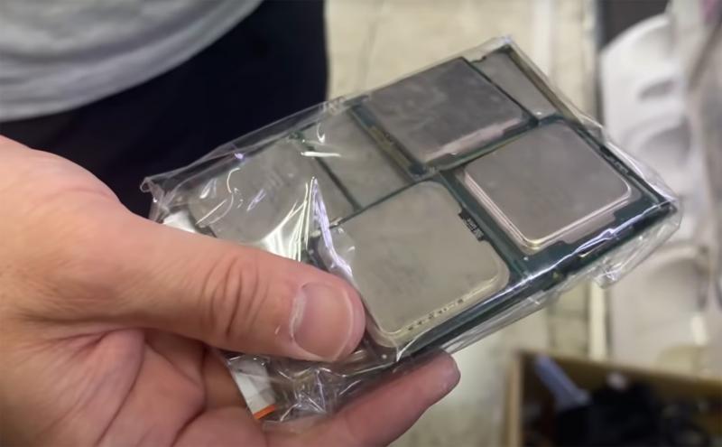 [Video] Máy bán CPU tại Nhật, đồng giá 1000 yên, CPU mới hay cũ thì "hên xui"