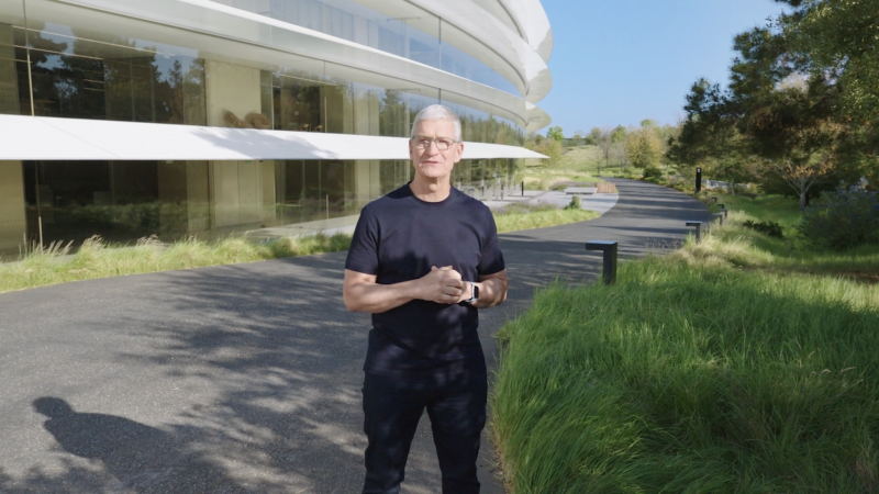 Tim Cook lọt vào danh sách 100 người có ảnh hưởng nhất năm 2021 của tạp chí Time