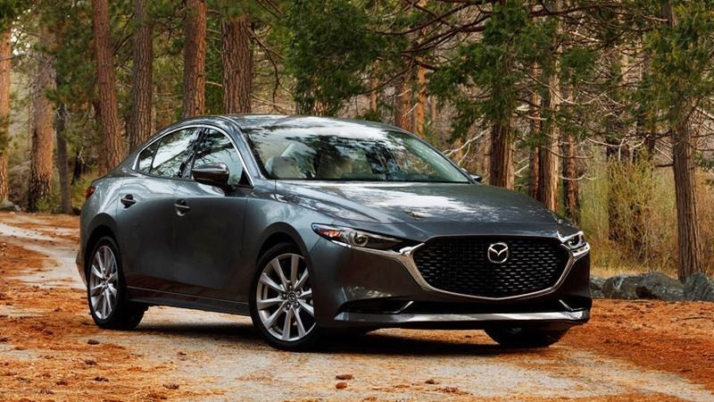 Mazda 3 giá xe Mazda 3 lựa chọn hoàn hảo khi bạn muốn sở hữu một chiếc xe với giá cả hợp lý nhưng vẫn đảm bảo đầy đủ tính năng. Giá xe Mazda 3 phù hợp với nhiều đối tượng khách hàng, từ sinh viên đến người đi làm. Đừng bỏ lỡ cơ hội sở hữu chiếc xe Mazda 3 với giá xe hấp dẫn!
