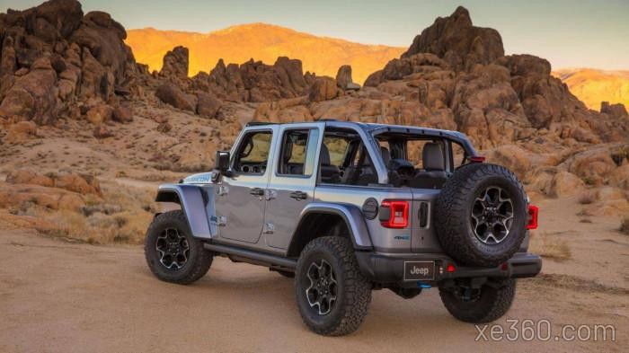 Gần 3.000 chiếc Jeep Wrangler bị triệu hồi do lỗi đồng hồ công tơ mét không nhảy số