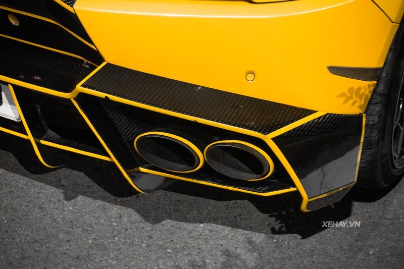 Lamborghini Huracan độ Mansory Torofeo thêm phần 