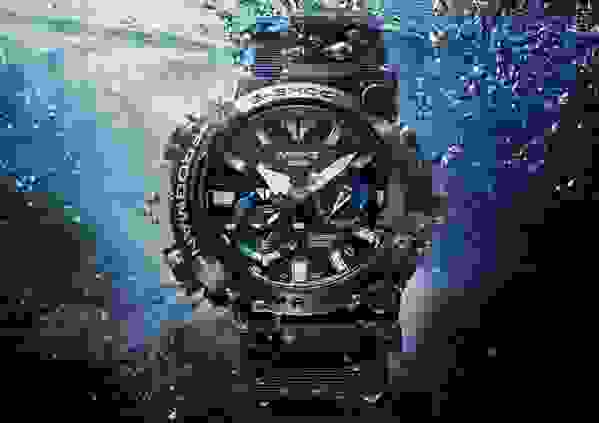 Casio ra mắt sản phẩm MR-G mang thiết kế bất đối xứng