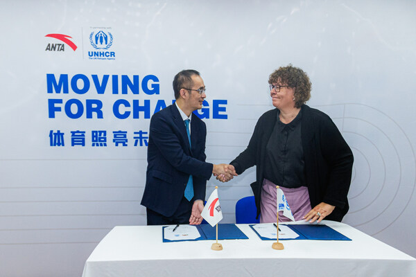 Tập đoàn ANTA tạo dựng mối quan hệ cùng UNHCR với mục tiêu "Moving for Change"