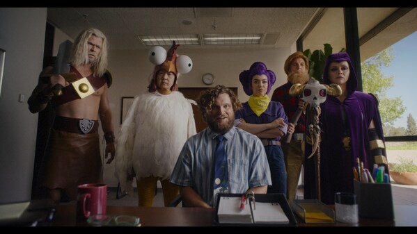 CHRIS HEMSWORTH, CHRISTINA RICCI, KEN JEONG, WILL ARNETT VÀ AULI'I CRAVALHO HỢP TÁC VỚI SUPERCELL ĐỂ CHO RA MẮT TRÒ CHƠI TOÀN CẦU