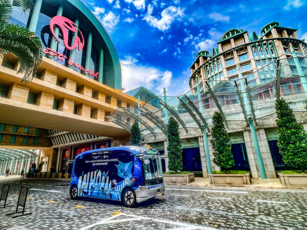 Singapore ra mắt dịch vụ đưa đón tự động, WeRide Robobus trở thành điểm thu hút mới tại Resorts World Sentosa