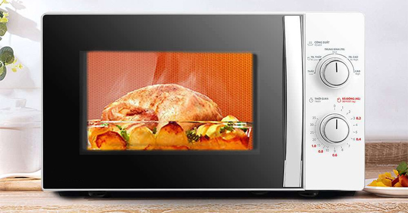 Dùng lò vi sóng có hại không? Lợi ích và tác hại là gì?