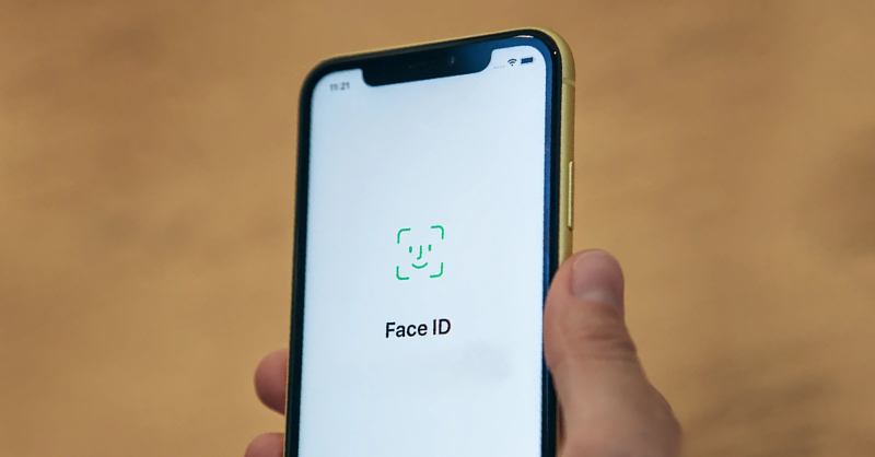 Góc giải đáp: Thay màn hình iPhone có mất Face ID không?