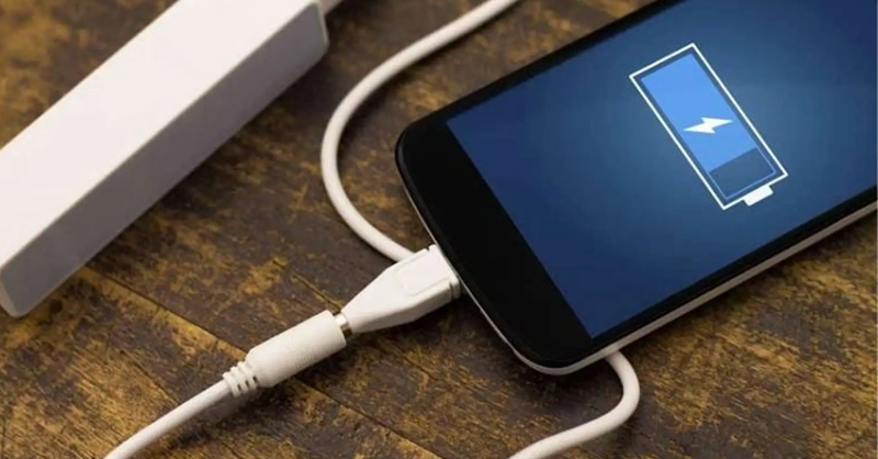 Kích pin iPhone là gì? Cách kiểm tra pin iPhone bị kích