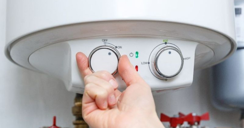 Bình nóng lạnh nhanh hết nước nóng vì lý do gì và khắc phục ra sao?