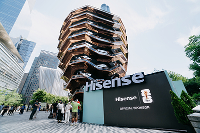Sự kiện pop-up theo chủ đề RGB của Hisense thắp sáng điểm đến biểu tượng mới của FIFA World Cup 2026™