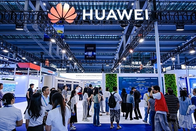 Huawei Digital Power giới thiệu các giải pháp đa kịch bản với công nghệ tạo lưới điện và AI tại IDEE 2026